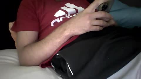 Snapshot of andr033ee chatting on 27, 7, 2026 andr033ee online show from 27, 7, 2026