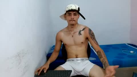 Snapshot of andr_093 chatting on 15, 6, 2026 andr_093 online show from 15, 6, 2026