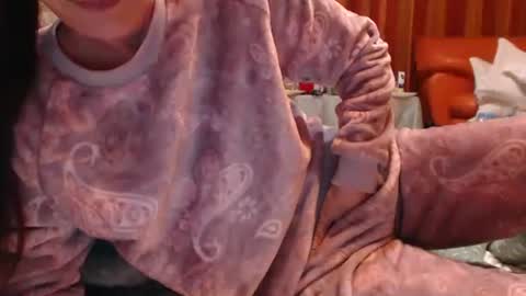 Snapshot of andrasweetie chatting on 27, 9, 2025 Andra online show from 27, 9, 2025