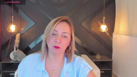 Snapshot of andre_soto_ chatting on 7, 6, 2026 A N D R E online show from 7, 6, 2026
