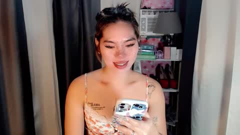 andrea06121998 online show from 24, 4, 2026