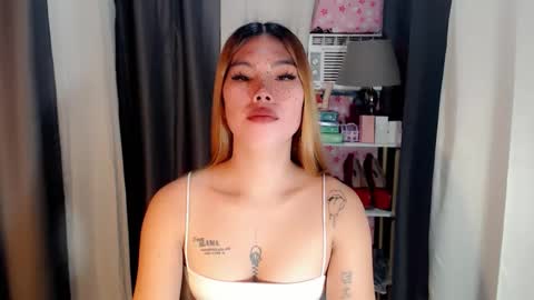 andrea06121998 online show from 25, 4, 2026