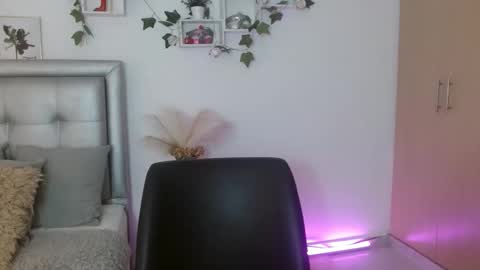 Snapshot of andrea_garciat chatting on 31, 3, 2026 Andrea online show from 31, 3, 2026