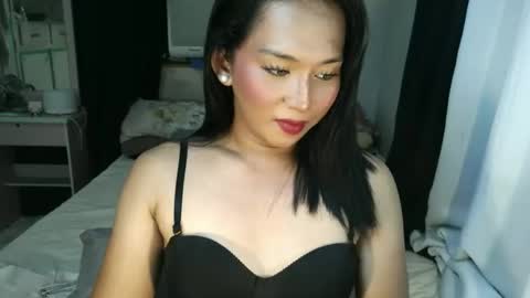 yanie online show from 17, 11, 2025