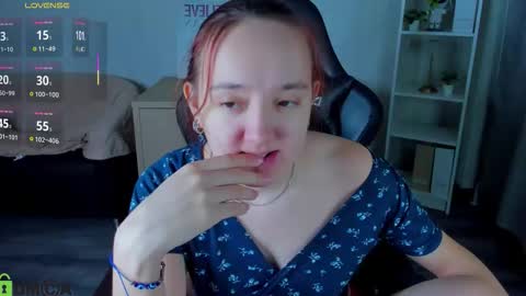 Snapshot of andrea_svel chatting on 8, 11, 2025 Andrea hereGMT7Mon Tue Wen ThFri Sat Su 0300am-0900am. online show from 8, 11, 2025