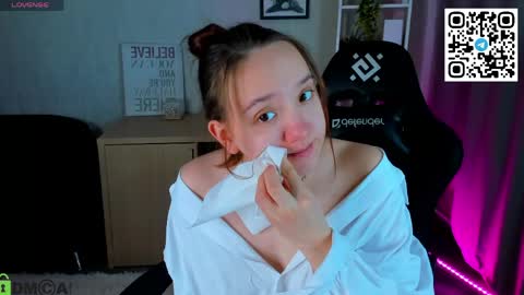 Andrea hereGMT7Mon Tue Wen ThFri Sat Su 0300am-0900am. online show from 19, 4, 2026