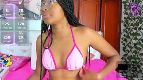 Naomi Andrea Daviss online show from 22, 3, 2026