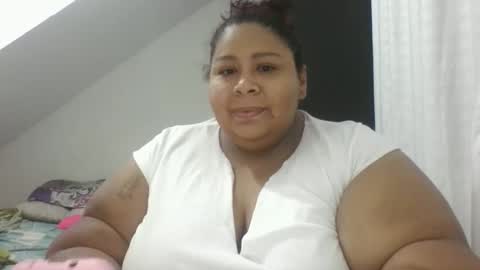 Snapshot of andrealopez1607 chatting on 3, 11, 2025 andrea lopez online show from 3, 11, 2025