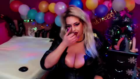 andreeajj online show from 5, 1, 2025