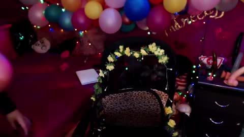 andreeajj online show from 1, 2, 2025