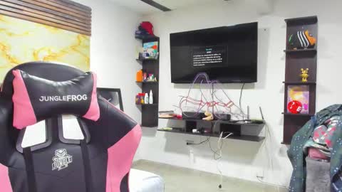 andrees_s online show from 7, 10, 2025