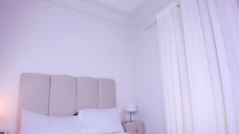 andreina_hunter24 online show from 3, 8, 2026