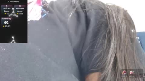 Andreina  online show from 5, 1, 2025