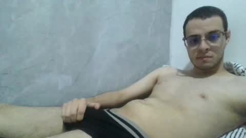 andres129494 online show from 9, 3, 2026