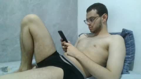 andres129494 online show from 18, 4, 2026