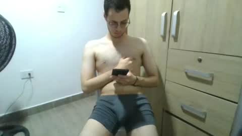 andres129494 online show from 11, 7, 2026