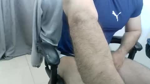 andres180950734 online show from 20, 4, 2026
