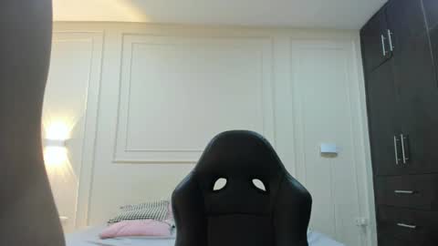 andres_stud online show from 13, 6, 2026