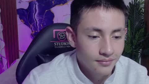andres_tay online show from 25, 5, 2026
