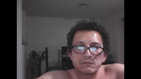 Snapshot of andresfloga chatting on 28, 9, 2025 andresfloga online show from 28, 9, 2025