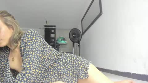 Snapshot of andresgiraldo1 chatting on 30, 1, 2025 Isa --------- online show from 30, 1, 2025