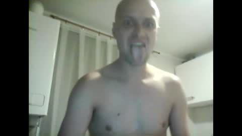 andrew3356577 online show from 13, 9, 2025