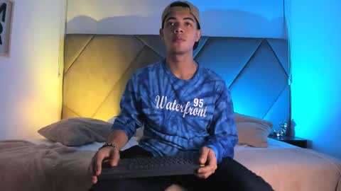 Snapshot of andrew_colleman1 chatting on 18, 9, 2025 Colleman online show from 18, 9, 2025