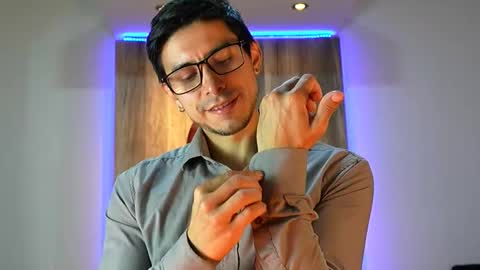 Andrew online show from 24, 9, 2025