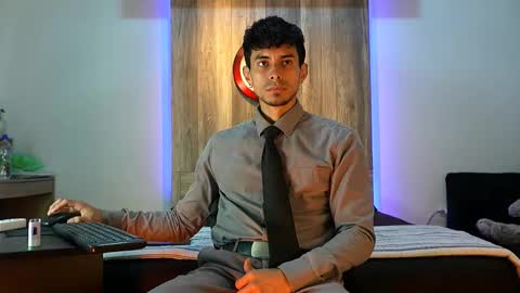 Andrew online show from 20, 10, 2025