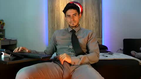 Andrew online show from 11, 11, 2025