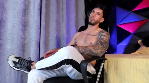 Andrew Mathwes online show from 3, 12, 2024