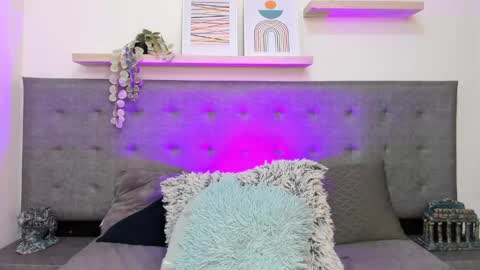 andrew restrepo online show from 23, 4, 2026