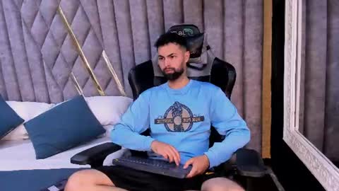 ANDREW online show from 28, 7, 2026