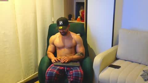 Snapshot of andrewfame chatting on 6, 12, 2024 Andrew online show from 6, 12, 2024