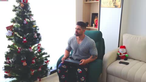 Snapshot of andrewfame chatting on 11, 12, 2024 Andrew online show from 11, 12, 2024