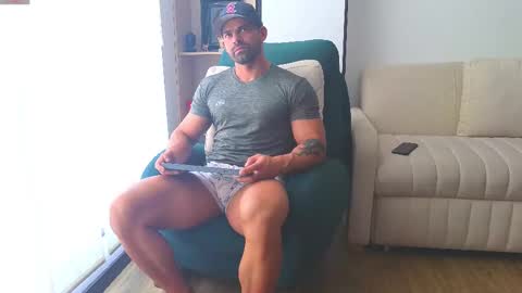 Snapshot of andrewfame chatting on 28, 2, 2025 Andrew online show from 28, 2, 2025