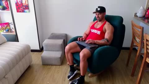 Snapshot of andrewfame chatting on 9, 9, 2025 Andrew online show from 9, 9, 2025