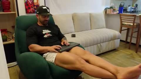 Snapshot of andrewfame chatting on 30, 9, 2025 Andrew online show from 30, 9, 2025