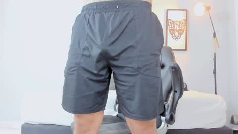 Andrewlamar21 online show from 4, 1, 2025