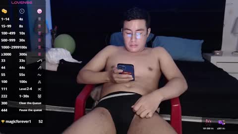 andrewmhilton_ online show from 8, 2, 2025