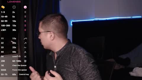 andrewmhilton_ online show from 13, 10, 2025