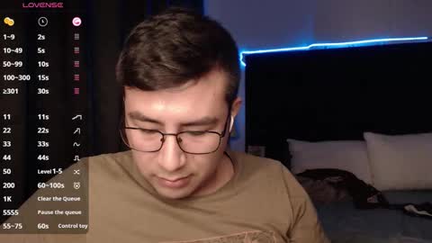 andrewmhilton_ online show from 23, 10, 2025