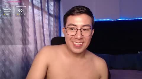andrewmhilton_ online show from 13, 6, 2026