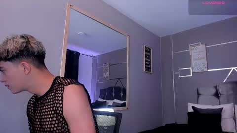      online show from 25, 1, 2025