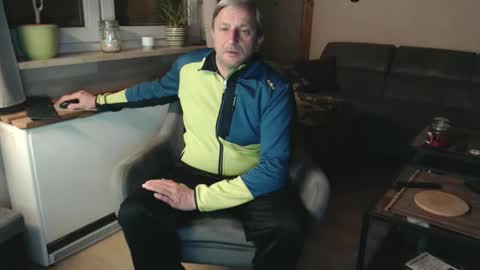 Snapshot of andy75naked chatting on 11, 3, 2026 Andy online show from 11, 3, 2026