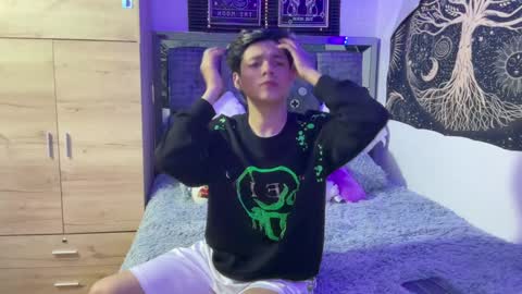 Andy online show from 3, 2, 2025