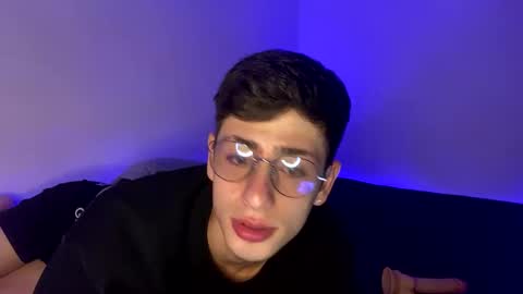 andy_collins__ online show from 28, 2, 2025