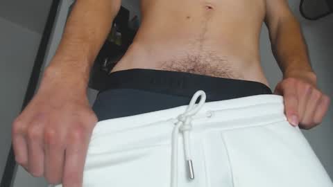 andy_collins__ online show from 8, 1, 2026