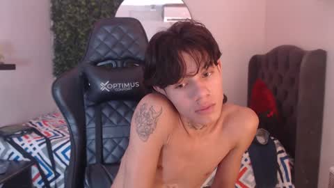 Snapshot of andy_dan1 chatting on 18, 12, 2024 andy_dan1 online show from 18, 12, 2024