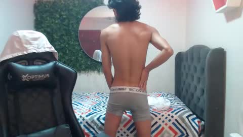 Snapshot of andy_dan1 chatting on 21, 12, 2024 andy_dan1 online show from 21, 12, 2024